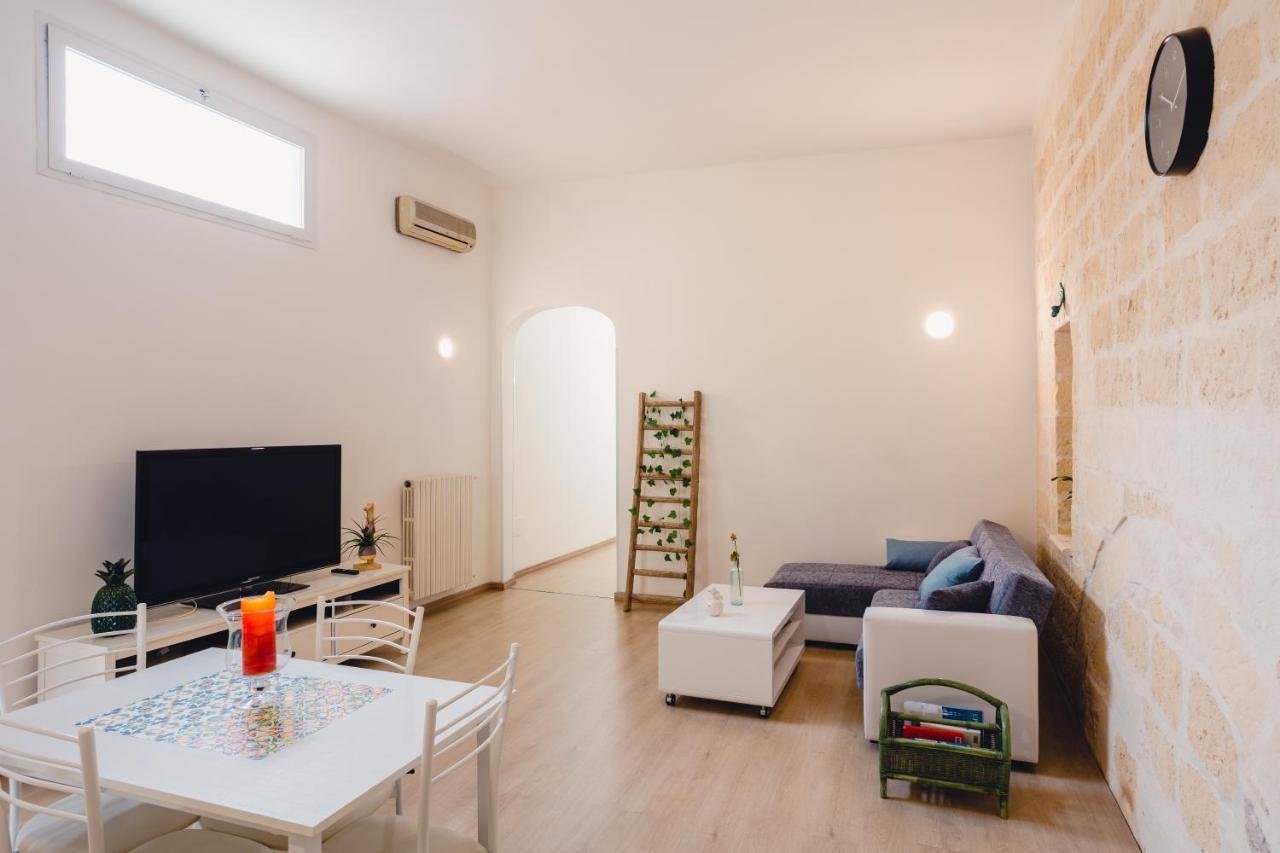 Convivo Apartment Palazzo Galateo Lecce Exterior photo