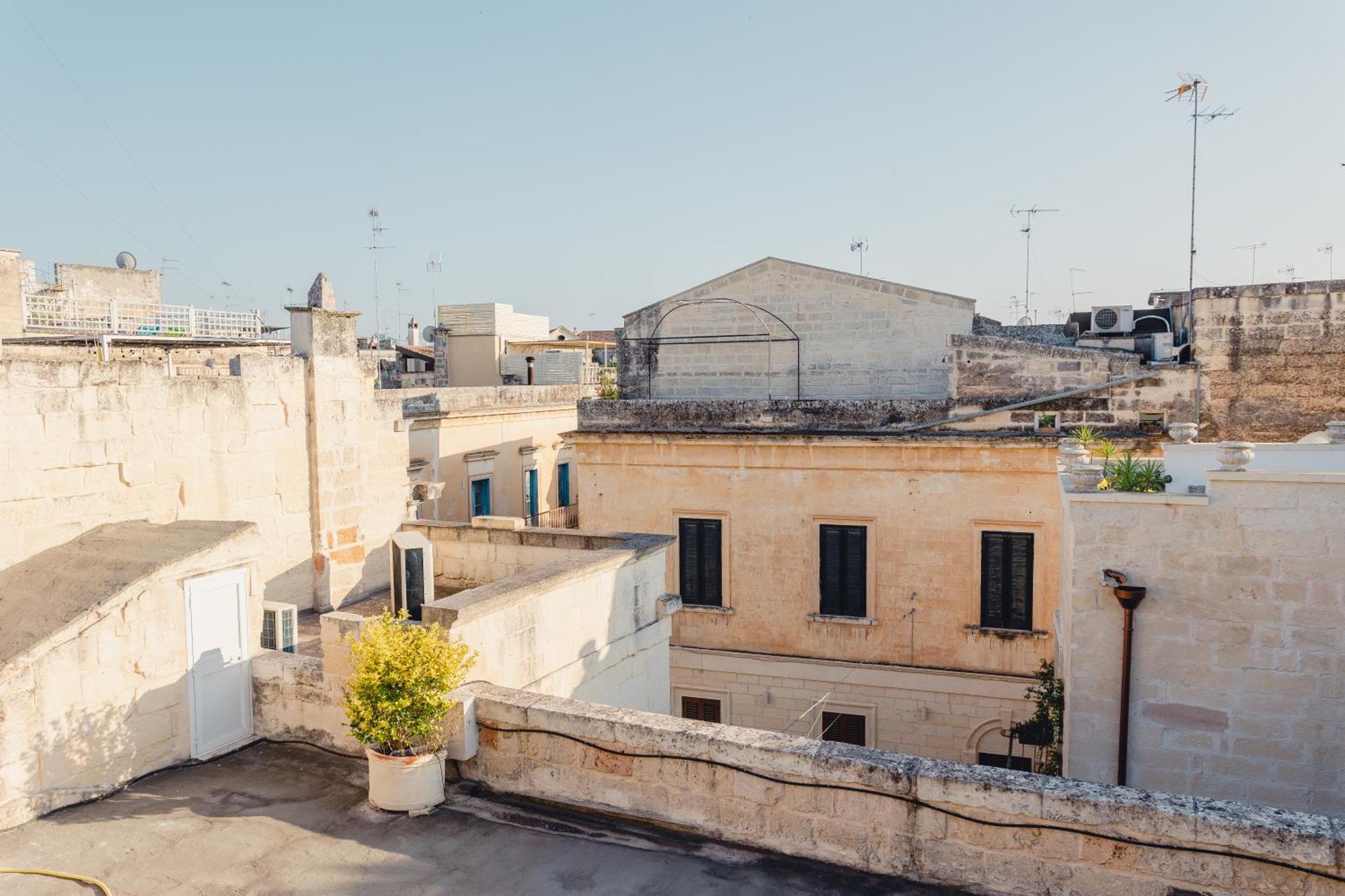 Convivo Apartment Palazzo Galateo Lecce Exterior photo